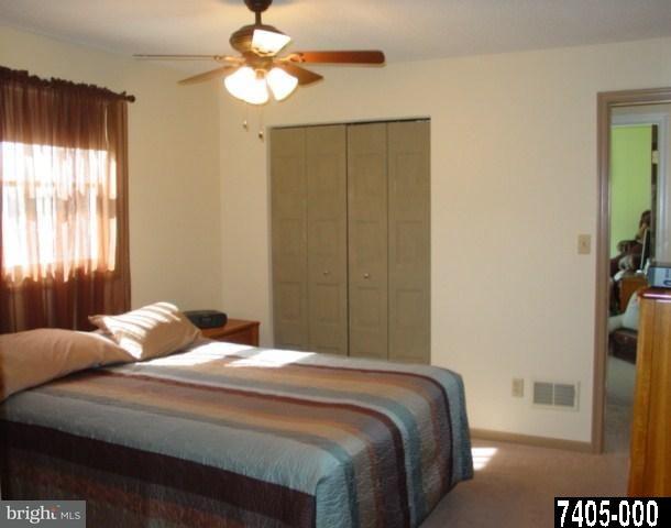 697 East Butter Road York, PA 17406 - Photo 13 of 33 Gallery Image 13