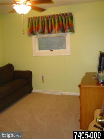 697 East Butter Road York, PA 17406 - Photo 19 of 33 Gallery Image 19