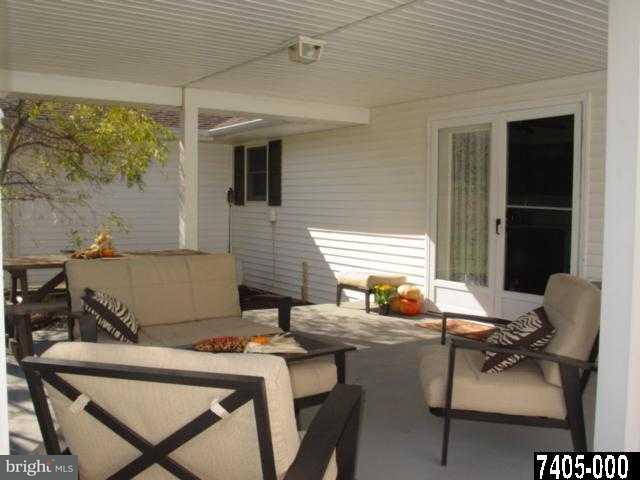 697 East Butter Road York, PA 17406 - Photo 28 of 33 Gallery Image 28