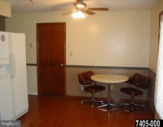697 East Butter Road York, PA 17406 - Photo 6 of 33 Gallery Image 6