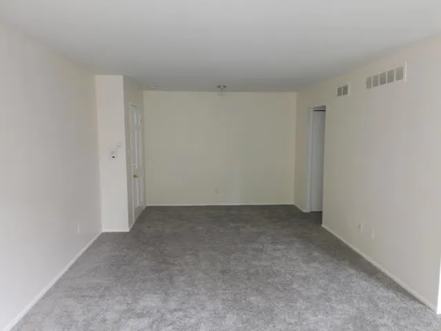 $135,000 | 30268 Southfield Road, Unit 229, Southfield, MI 48075