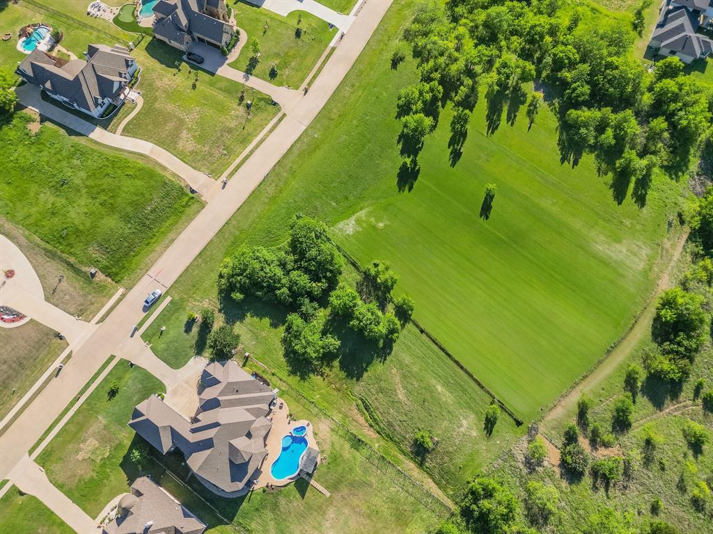 3248 Koscher Drive Grand Prairie, TX 75104 - Photo 11 of 26 a view of a garden with an outdoor seating