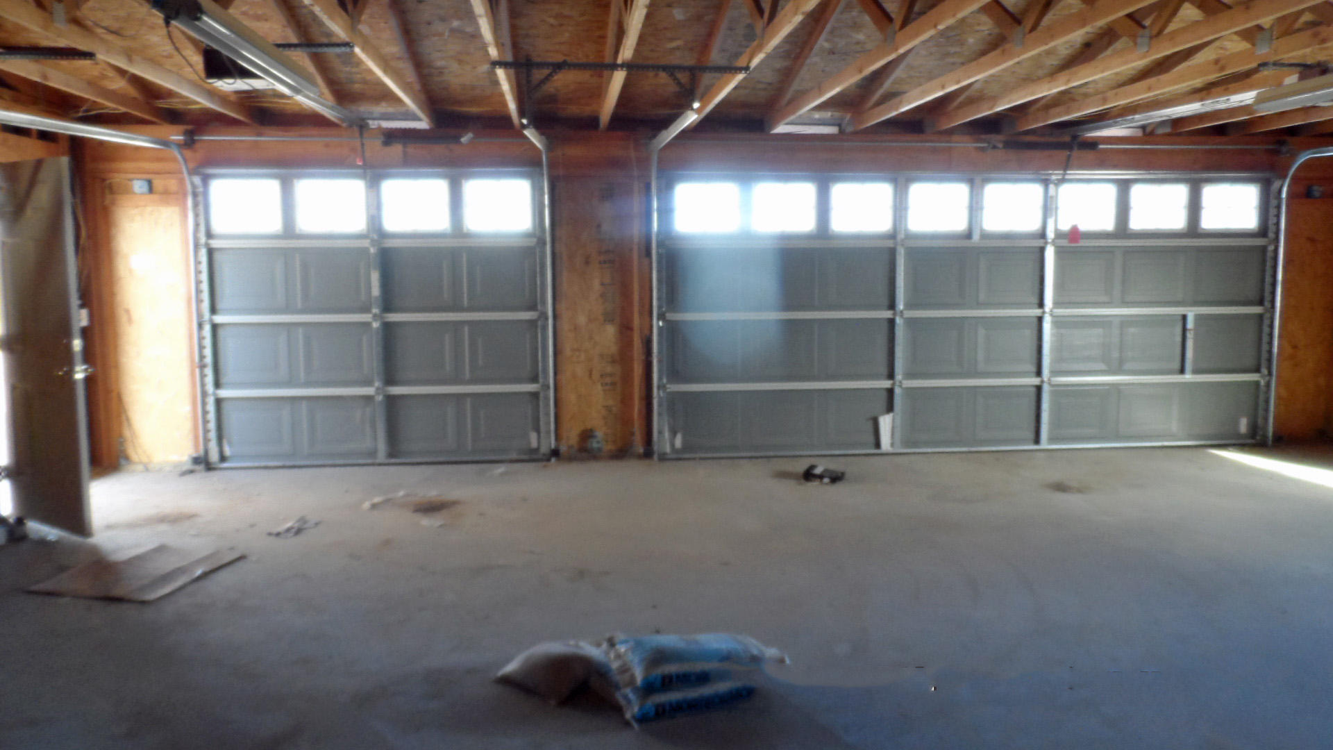 3681 West Ward Avenue Ridgecrest, CA 93555 - Photo 4 of 11 3 car garage mls