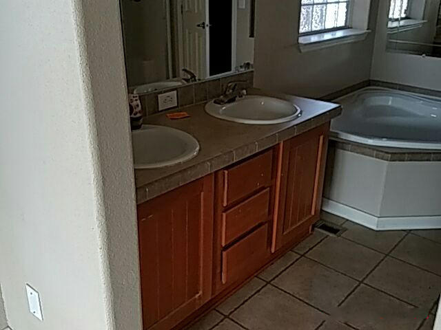 3681 West Ward Avenue Ridgecrest, CA 93555 - Photo 9 of 11 Bath 2 mls