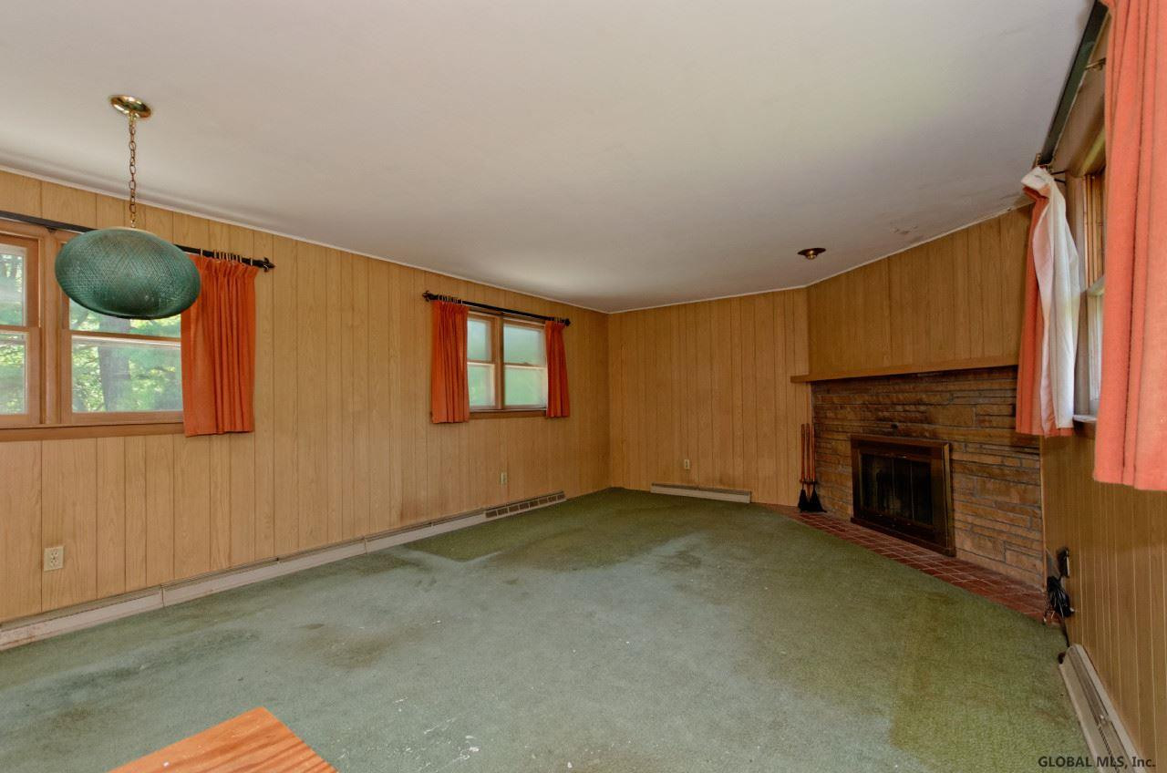 1111 Ardsley Road Schenectady, NY 12308 - Photo 14 of 25 Photo 14