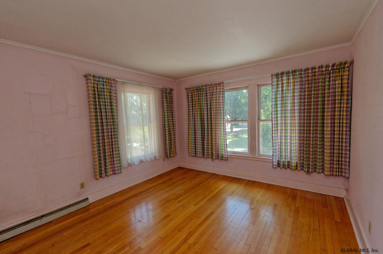 1111 Ardsley Road Schenectady, NY 12308 - Photo 17 of 25 Photo 17