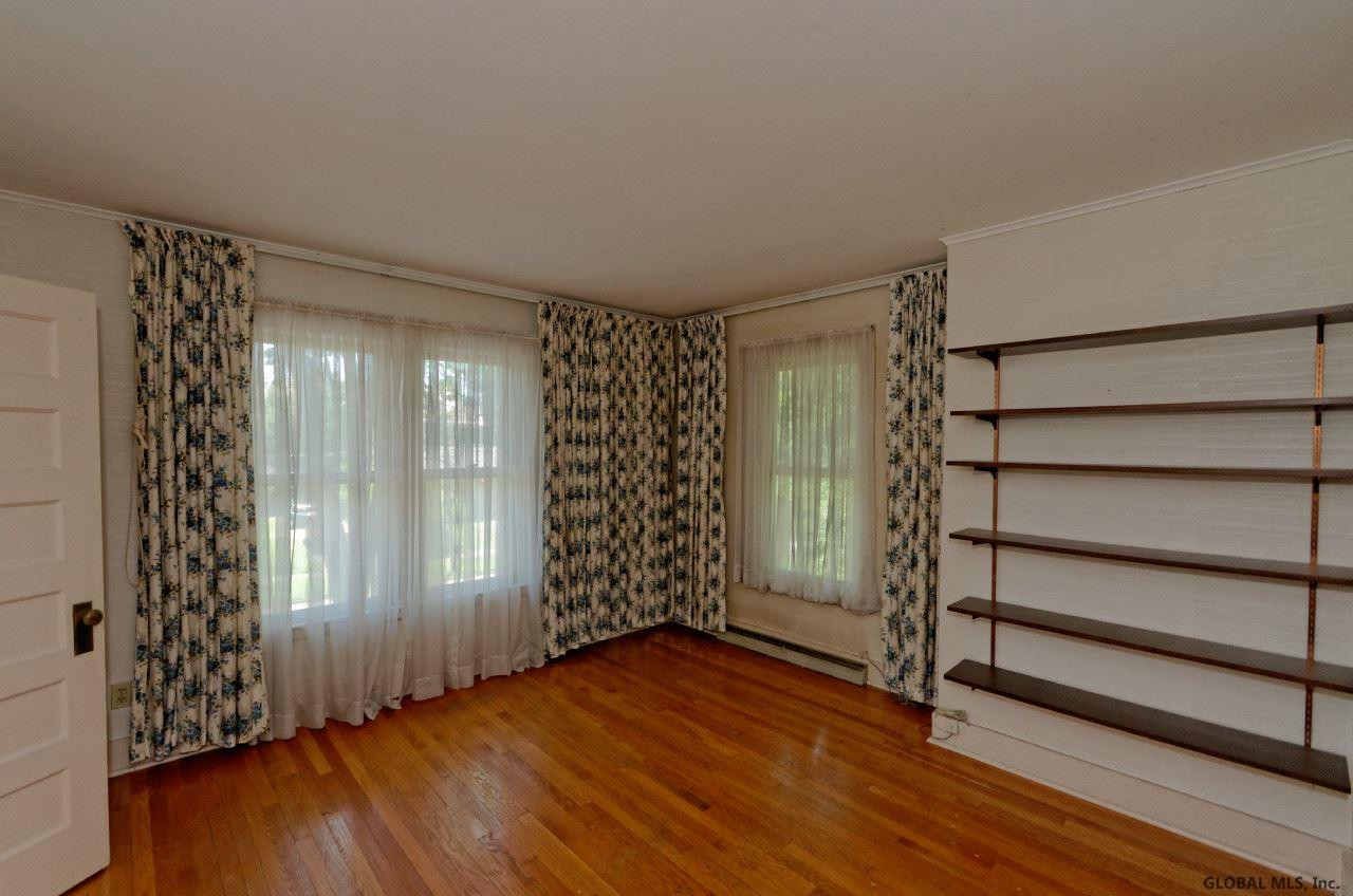 1111 Ardsley Road Schenectady, NY 12308 - Photo 18 of 25 Photo 18