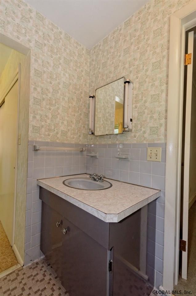 1111 Ardsley Road Schenectady, NY 12308 - Photo 23 of 25 Photo 23