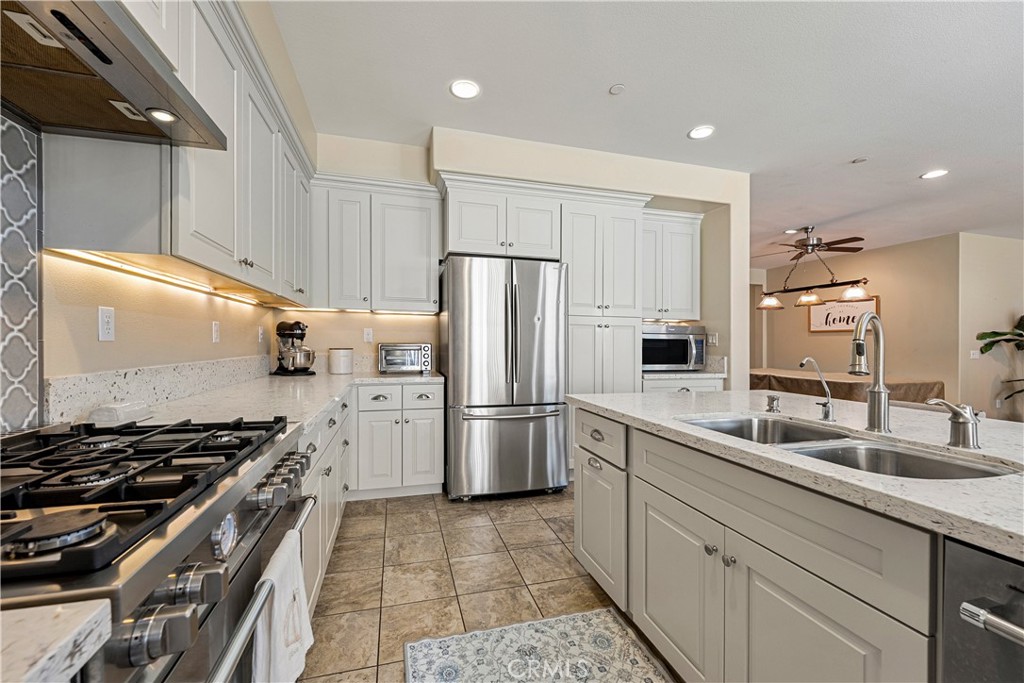9226 Alta Cresta Avenue Riverside, CA 92508 - Photo 18 of 41 Gallery Image 18