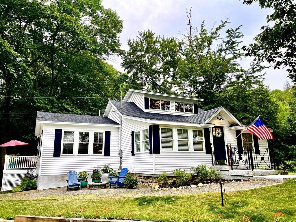 27 Lake Attitash Road Amesbury, MA 01913 - Photo 1 of 42 Gallery Image 1