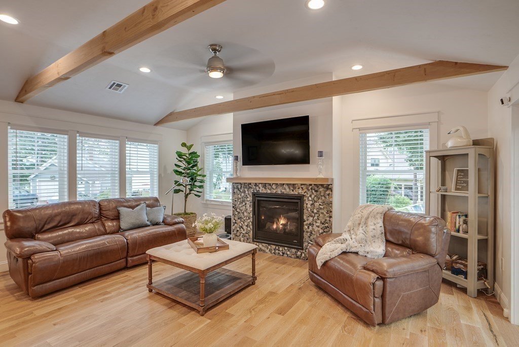 27 Lake Attitash Road Amesbury, MA 01913 - Photo 17 of 42 Gallery Image 17