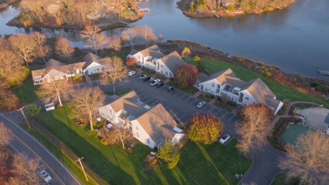 400 Noyack Road Southampton, NY 11968 - Photo 23 of 24 Gallery Image 23