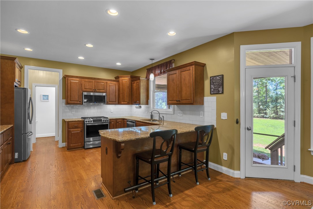 14022 Redhills Road Beaverdam, VA 23015 - Photo 15 of 50 Kitchen with stainless steel appliances, breakfast
