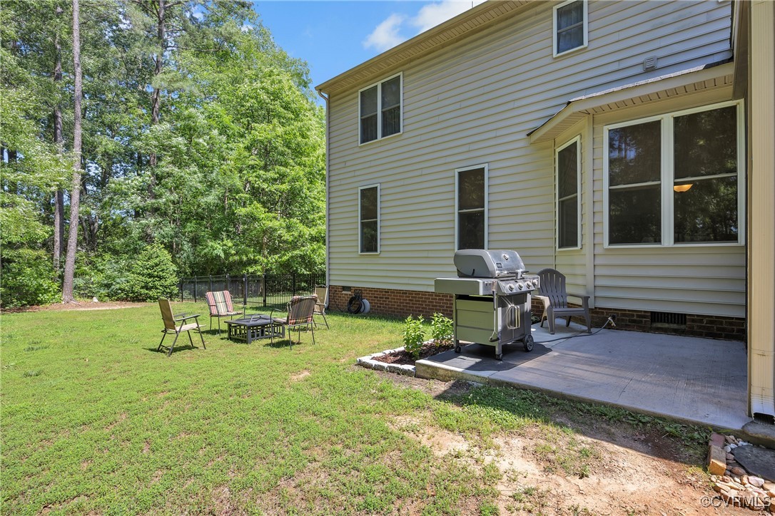 14022 Redhills Road Beaverdam, VA 23015 - Photo 46 of 50 Back patio off screened porch