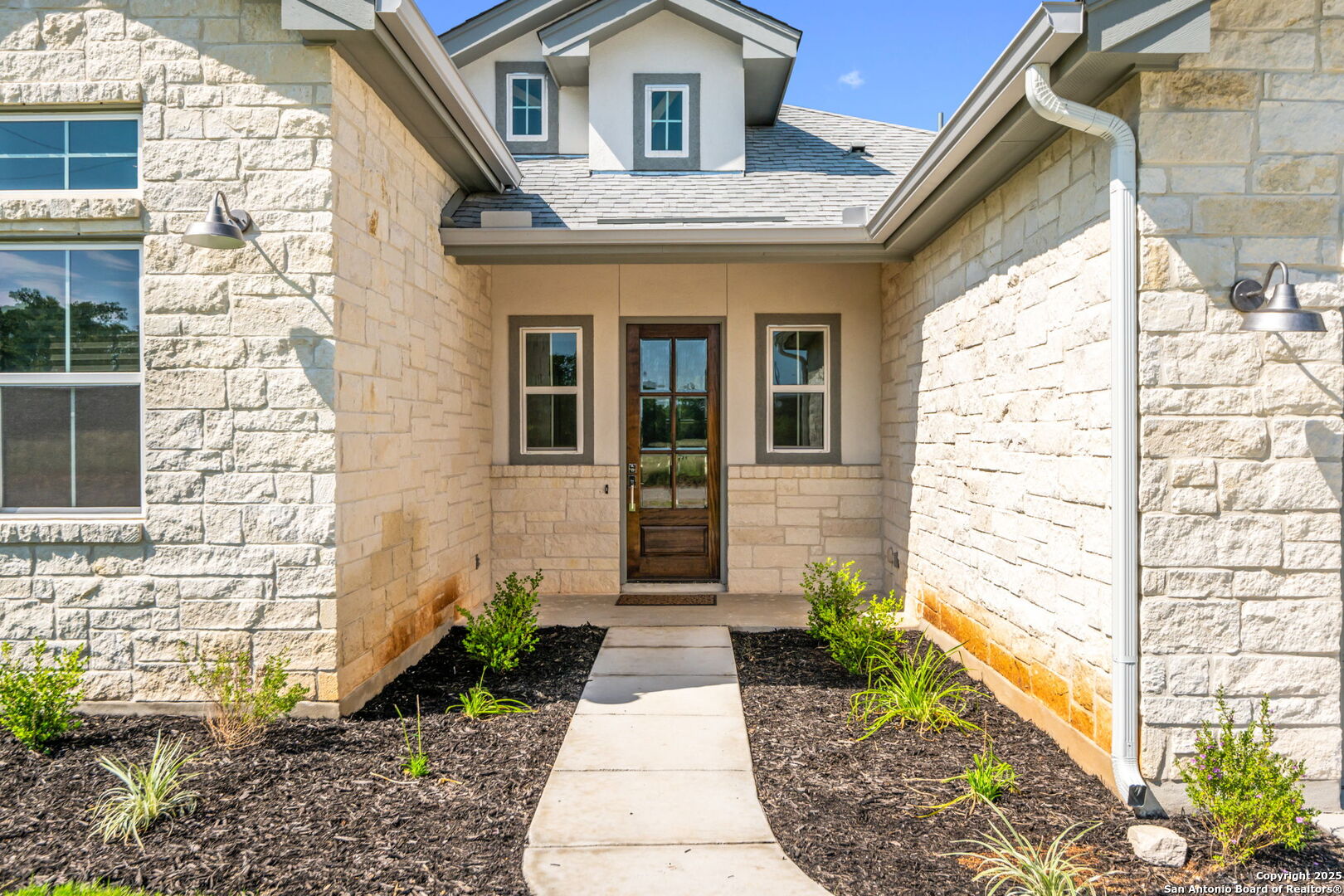 230 Hiram Cook Blanco, TX 78606 - Photo 4 of 24