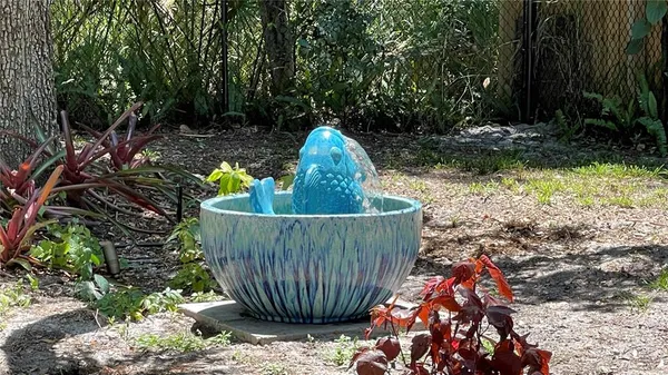 $2,750 | 2504 South Milmar Drive, Sarasota, FL 34237
