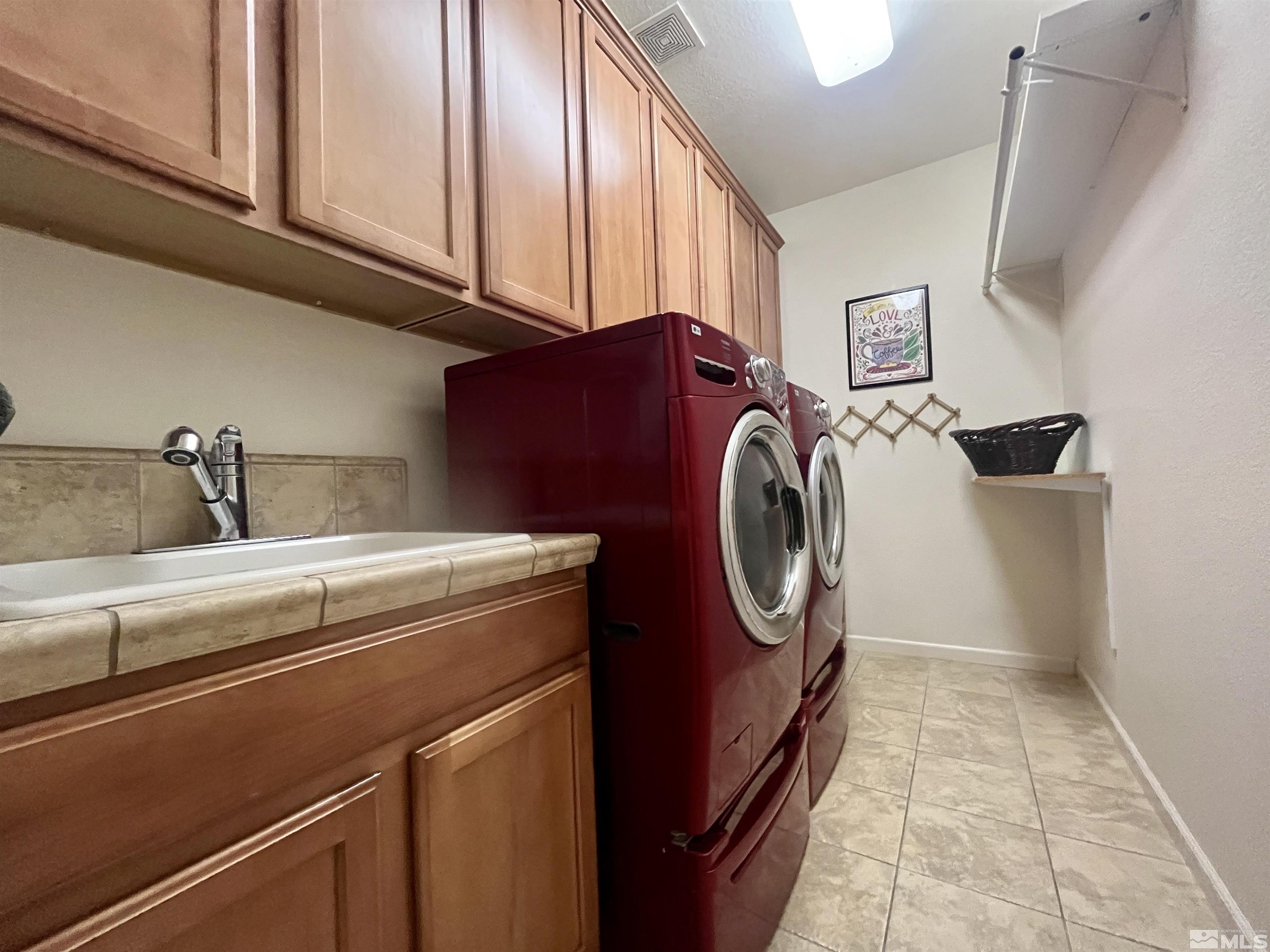 521 Alydar Court Reno, NV 89521 - Photo 8 of 34 Photo 8