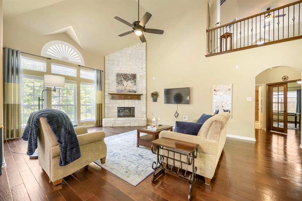 8313 Bishop Pine Road Denton, TX 76208 - Photo 4 of 39