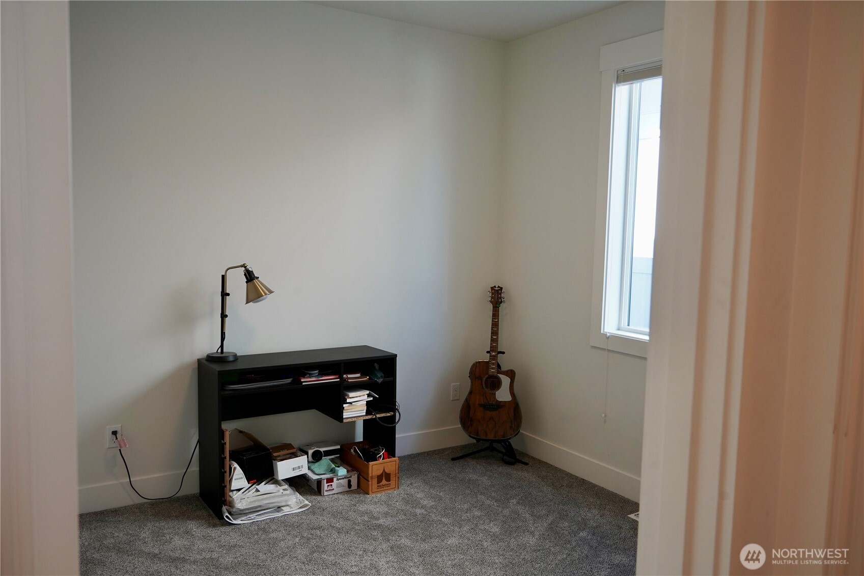 104 Freedom Hills Cashmere, WA 98815 - Photo 33 of 40 a room with a window