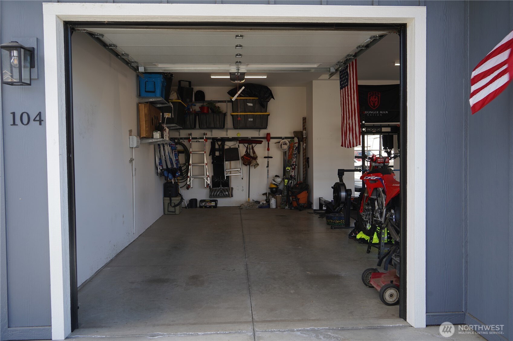 104 Freedom Hills Cashmere, WA 98815 - Photo 37 of 40 a view of a garage