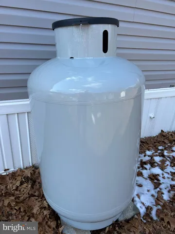 $55,000 | 1 Railway Avenue, Millersburg, PA 17061