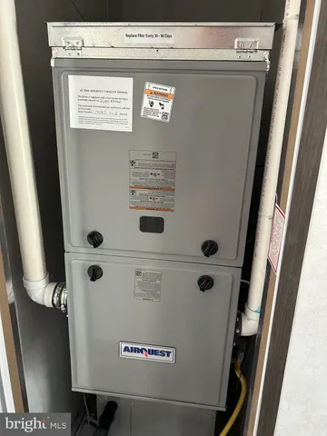 $55,000 | 1 Railway Avenue, Millersburg, PA 17061