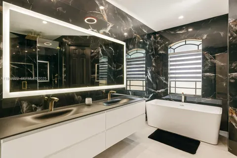 $800,000 | 8770 Southwest 204th Street, Cutler Bay, FL 33189