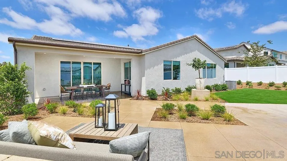262 Reid Way Oceanside, CA 92057 - Photo 18 of 18 Gallery Image 18