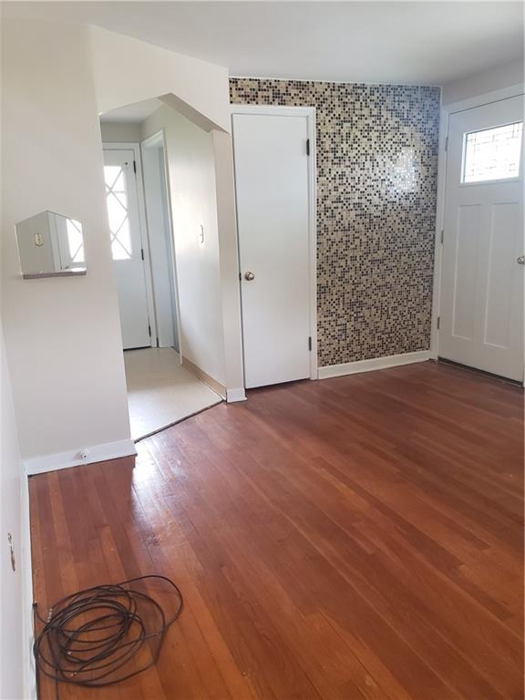 205 Hester Avenue McKees Rocks, PA 15136 - Photo 8 of 12