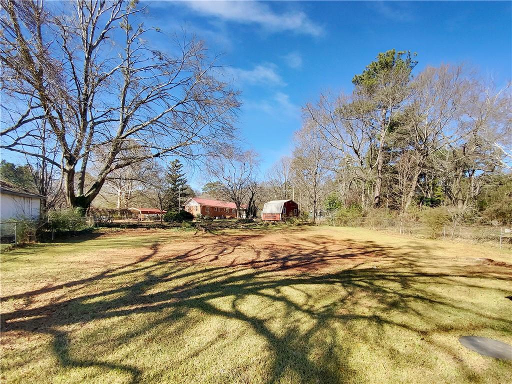 225 Griffin Park Road Griffin, GA 30223 - Photo 9 of 18