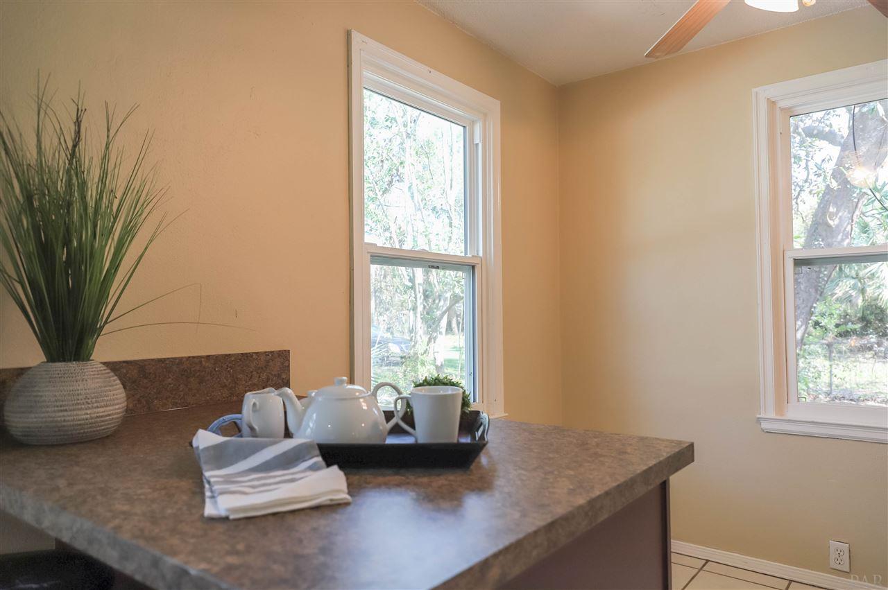 112 Shasta Road Pensacola, FL 32507 - Photo 11 of 37
