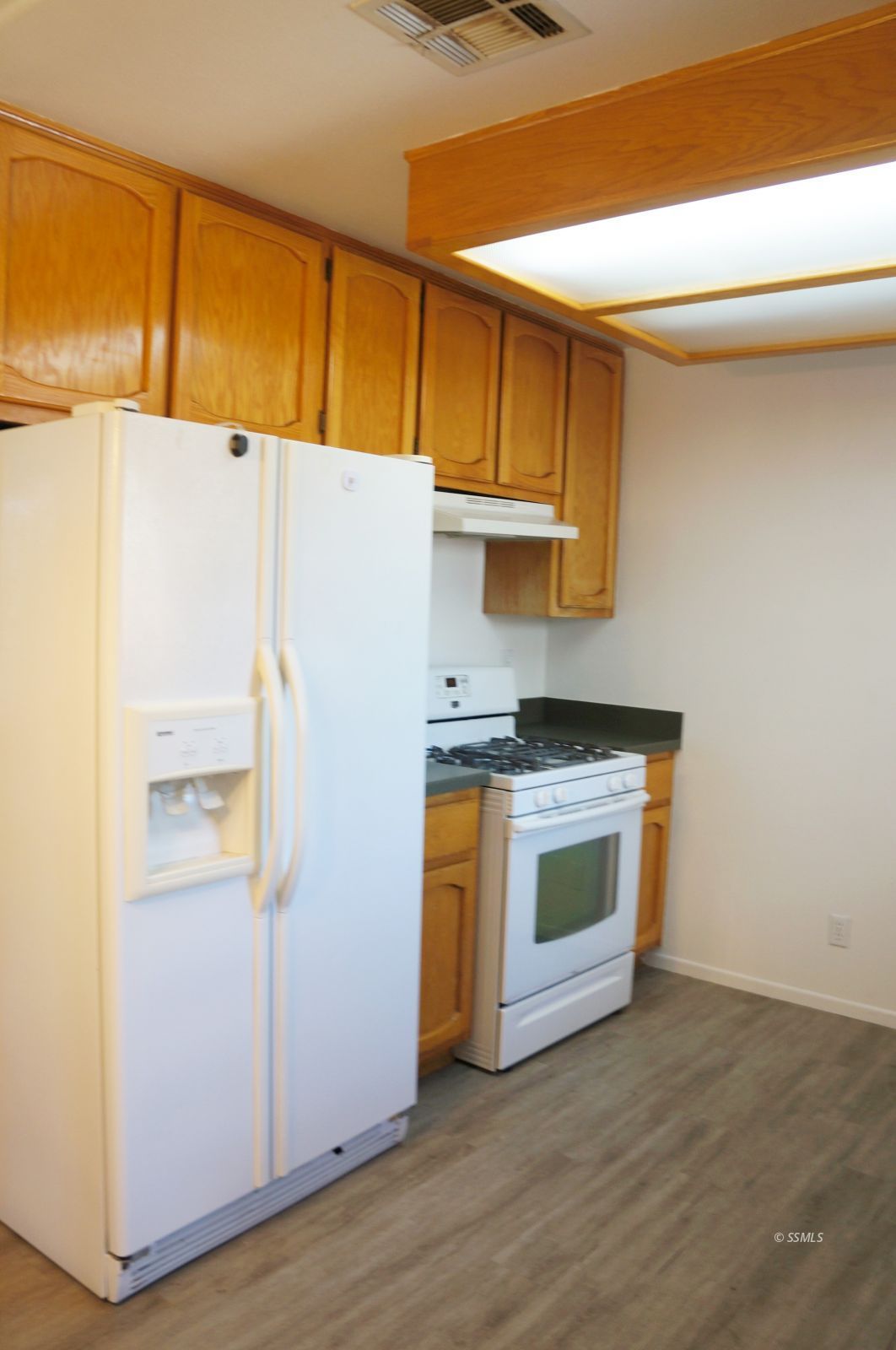 921 West Hood Avenue Ridgecrest, CA 93555 - Photo 6 of 17 Gallery Image 6