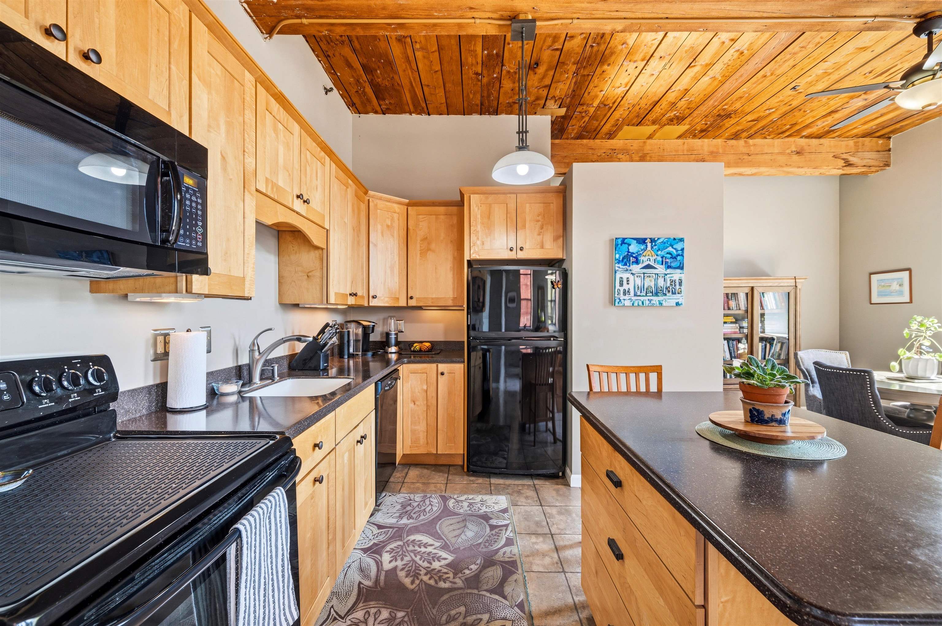 156 Front Street, Unit 206 Exeter, NH 03833 - Photo 12 of 33