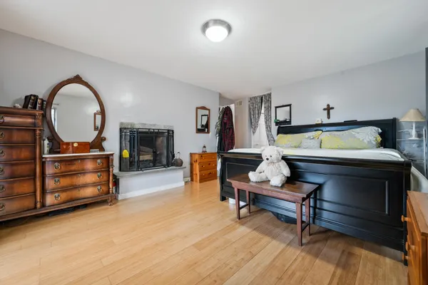 $759,000 | 947 Foster Hill Road, Landaff, NH 03585