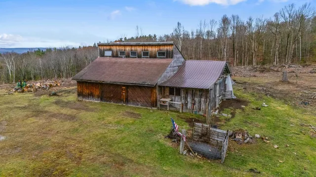 $759,000 | 947 Foster Hill Road, Landaff, NH 03585