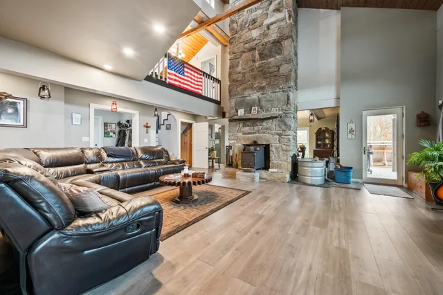 $759,000 | 947 Foster Hill Road, Landaff, NH 03585