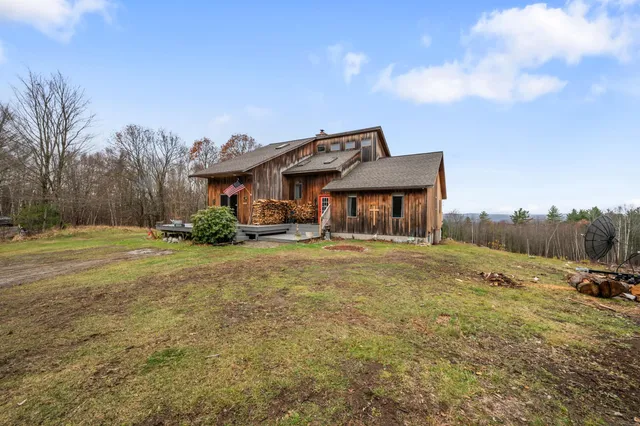 $759,000 | 947 Foster Hill Road, Landaff, NH 03585