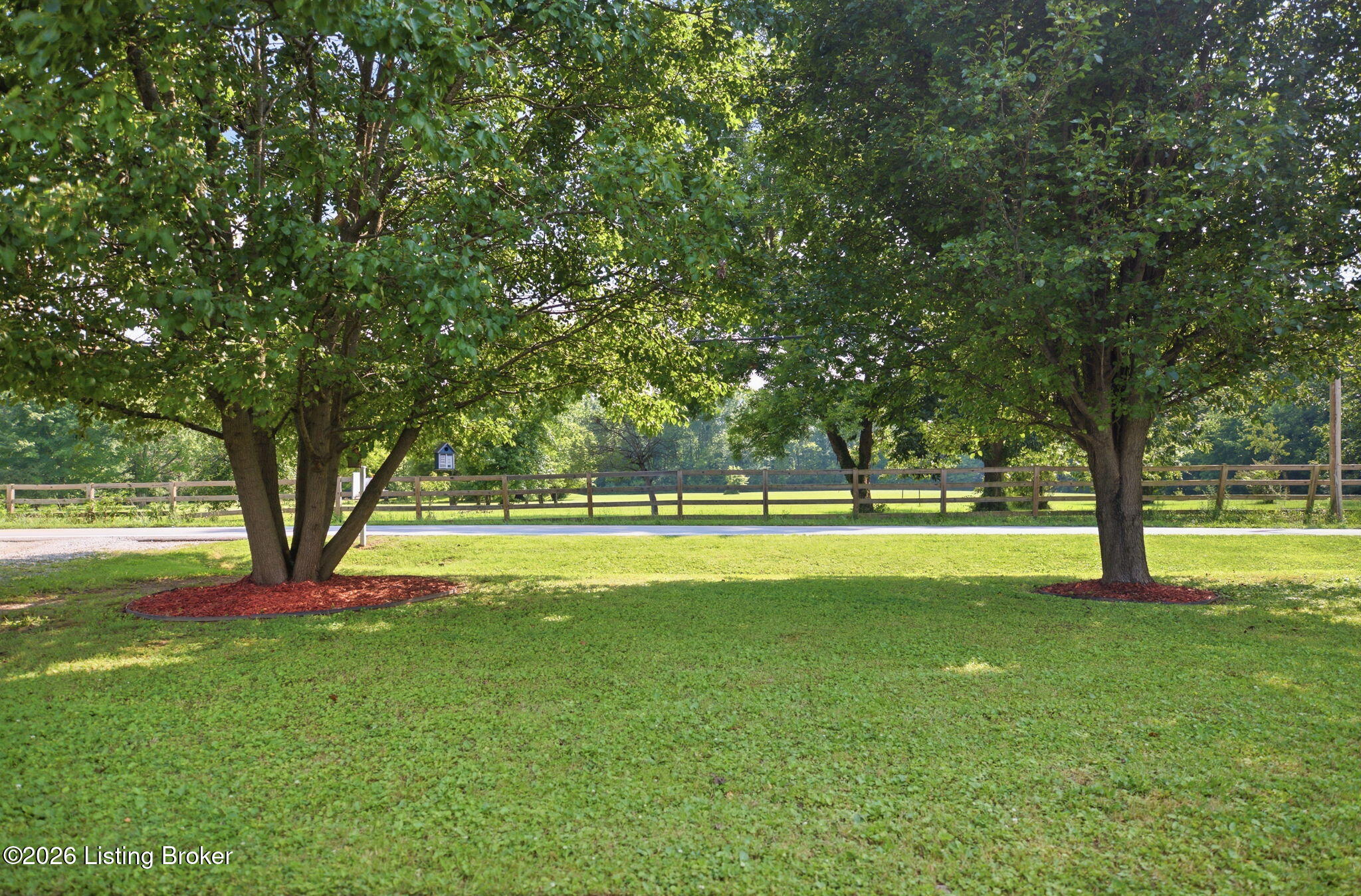 6701 West Orell Road Louisville, KY 40272 - Photo 11 of 60 10-web-or-mls-IMG_6496