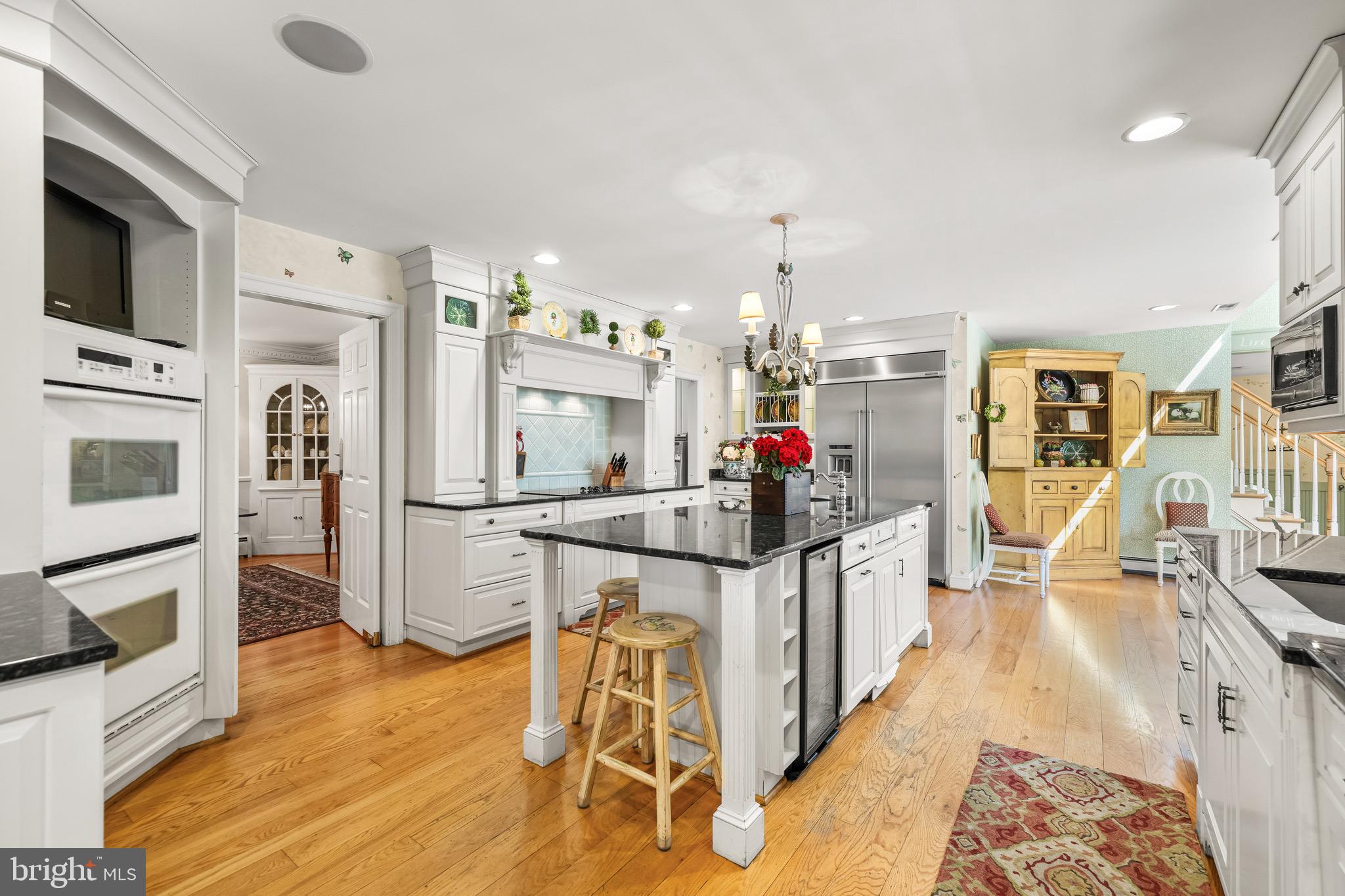 7715 Ruxwood Road Baltimore, MD 21204 - Photo 12 of 58