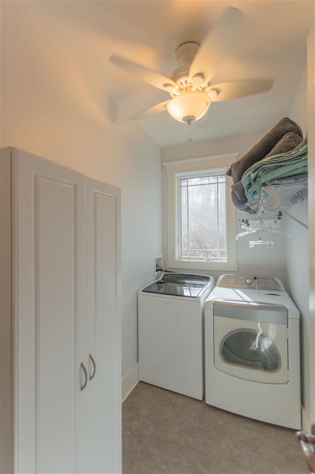 110 East Ridge Drive Lexington, VA 24450 - Photo 7 of 50 a utility room with washer and dryer