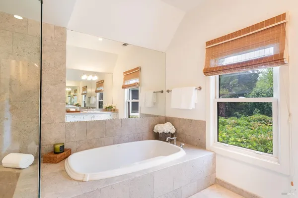 $3,500,000 | 1330 Pine Street, St. Helena, CA 94574