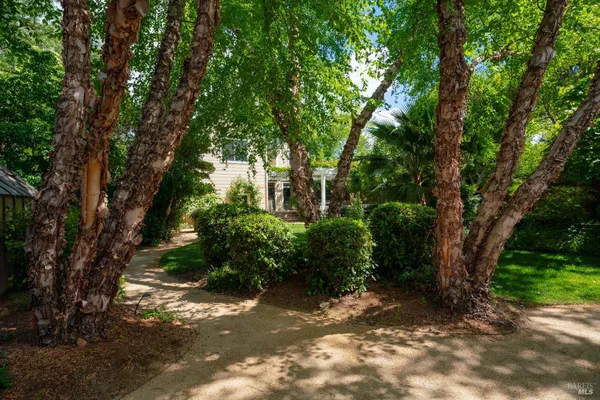 $3,500,000 | 1330 Pine Street, St. Helena, CA 94574