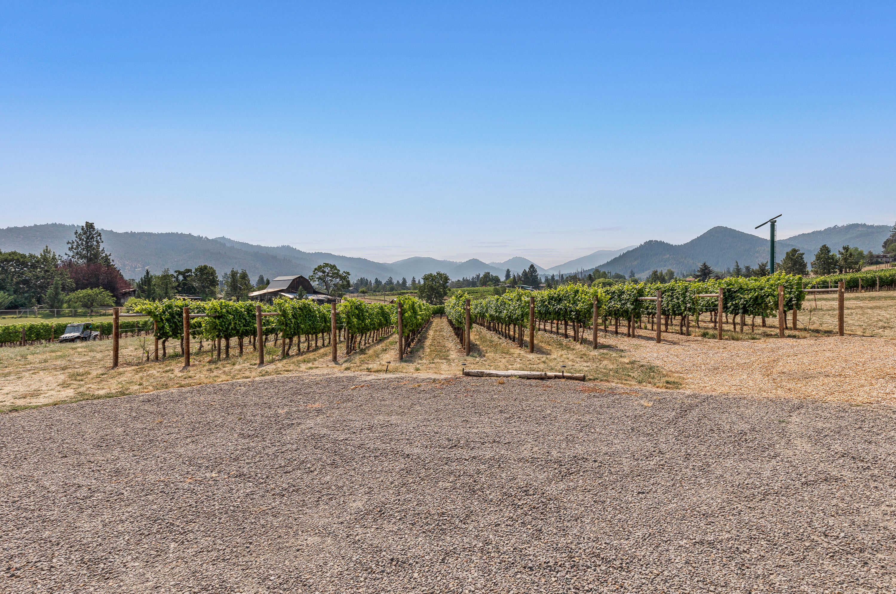 925 Anderson Creek Road Talent, OR 97540 - Photo 41 of 52 47