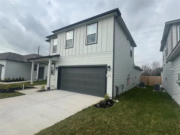 $1,995 | 11507 Gristmill Grange Drive, Crosby, TX 77532