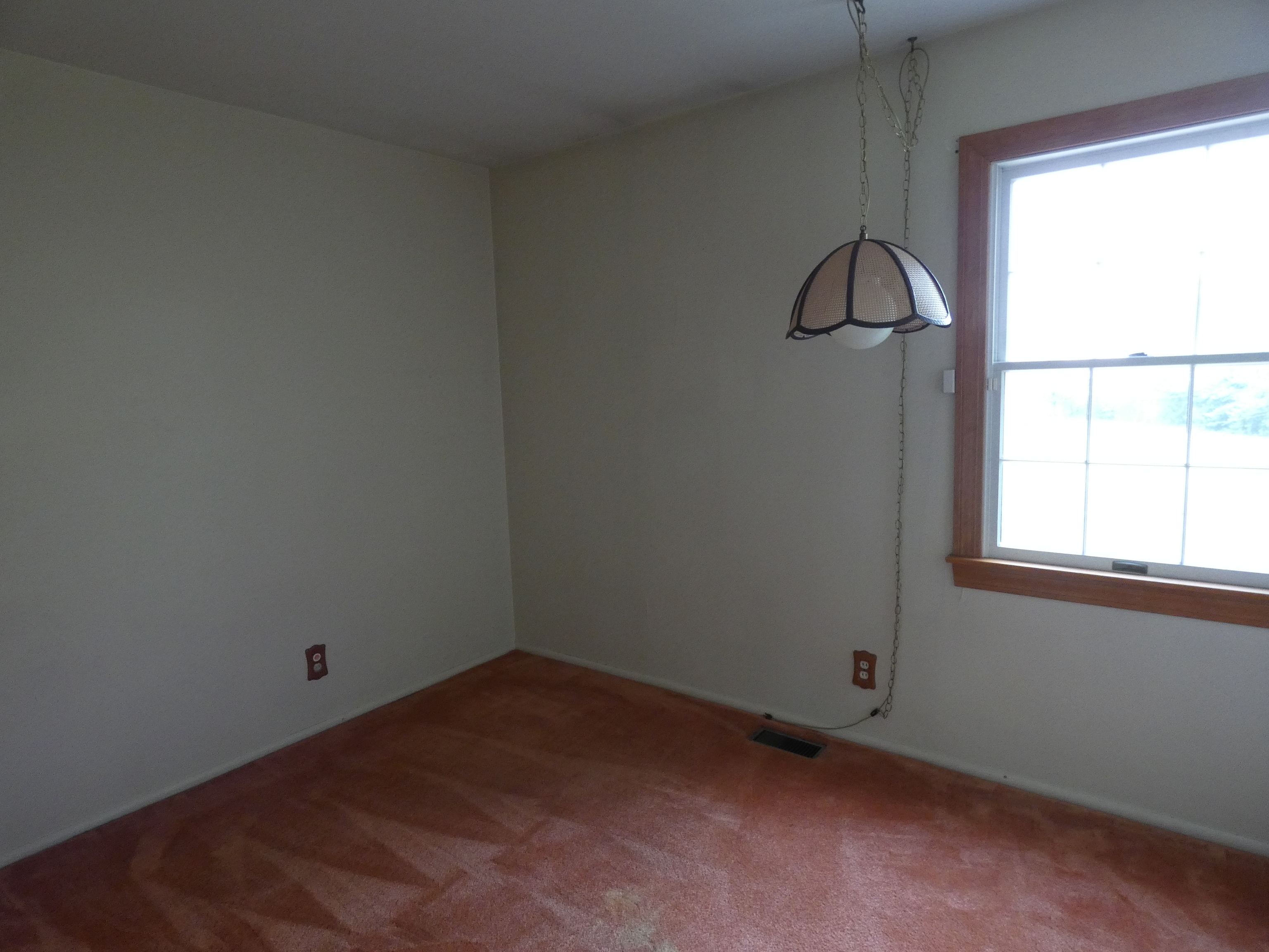 8821 Frontenac Road Indianapolis, IN 46226 - Photo 13 of 32