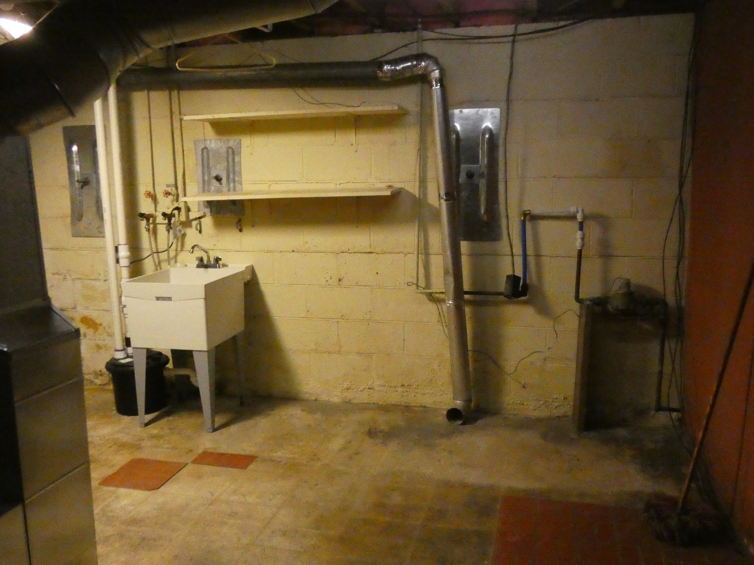 8821 Frontenac Road Indianapolis, IN 46226 - Photo 24 of 32