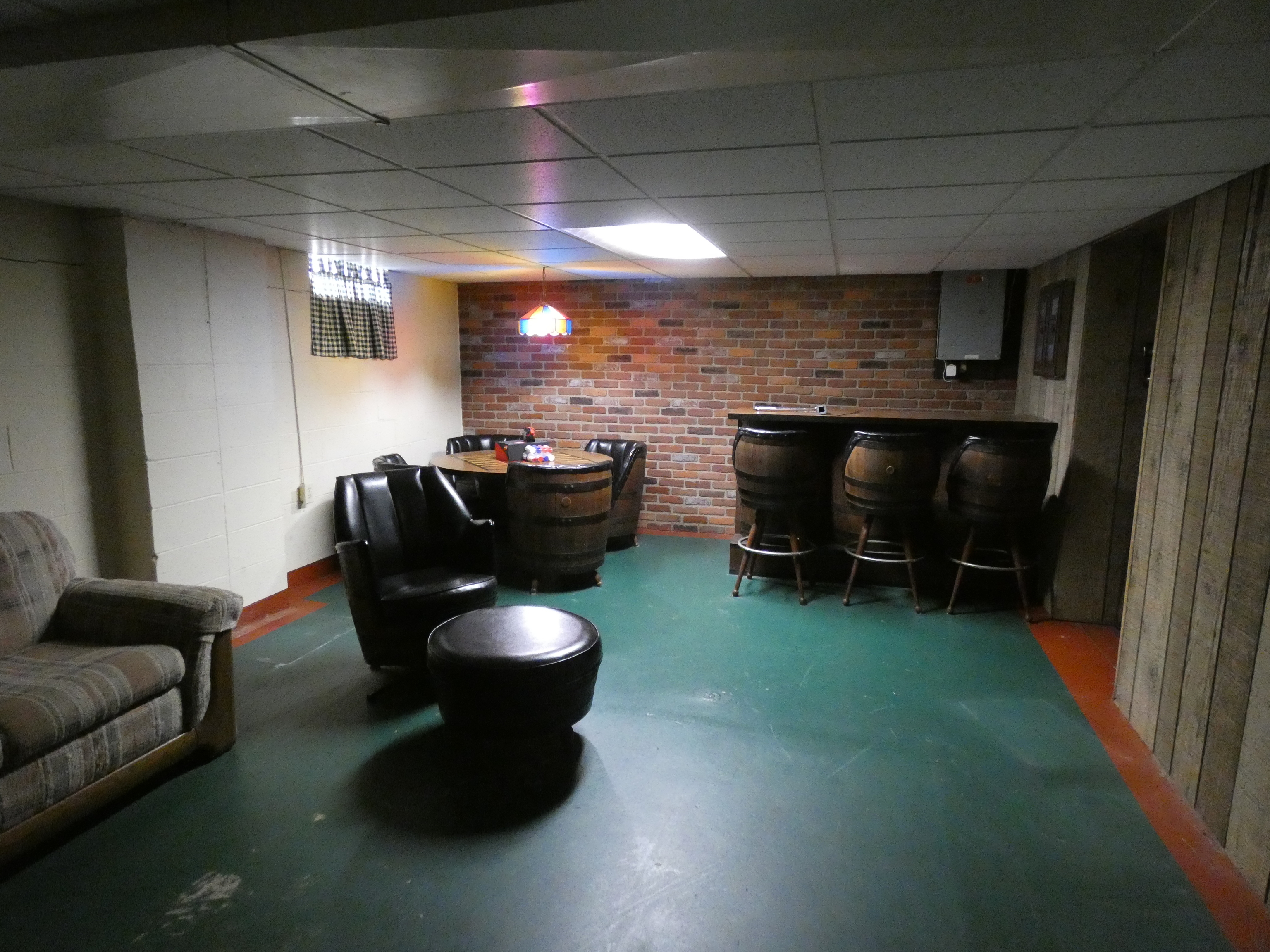 8821 Frontenac Road Indianapolis, IN 46226 - Photo 27 of 32