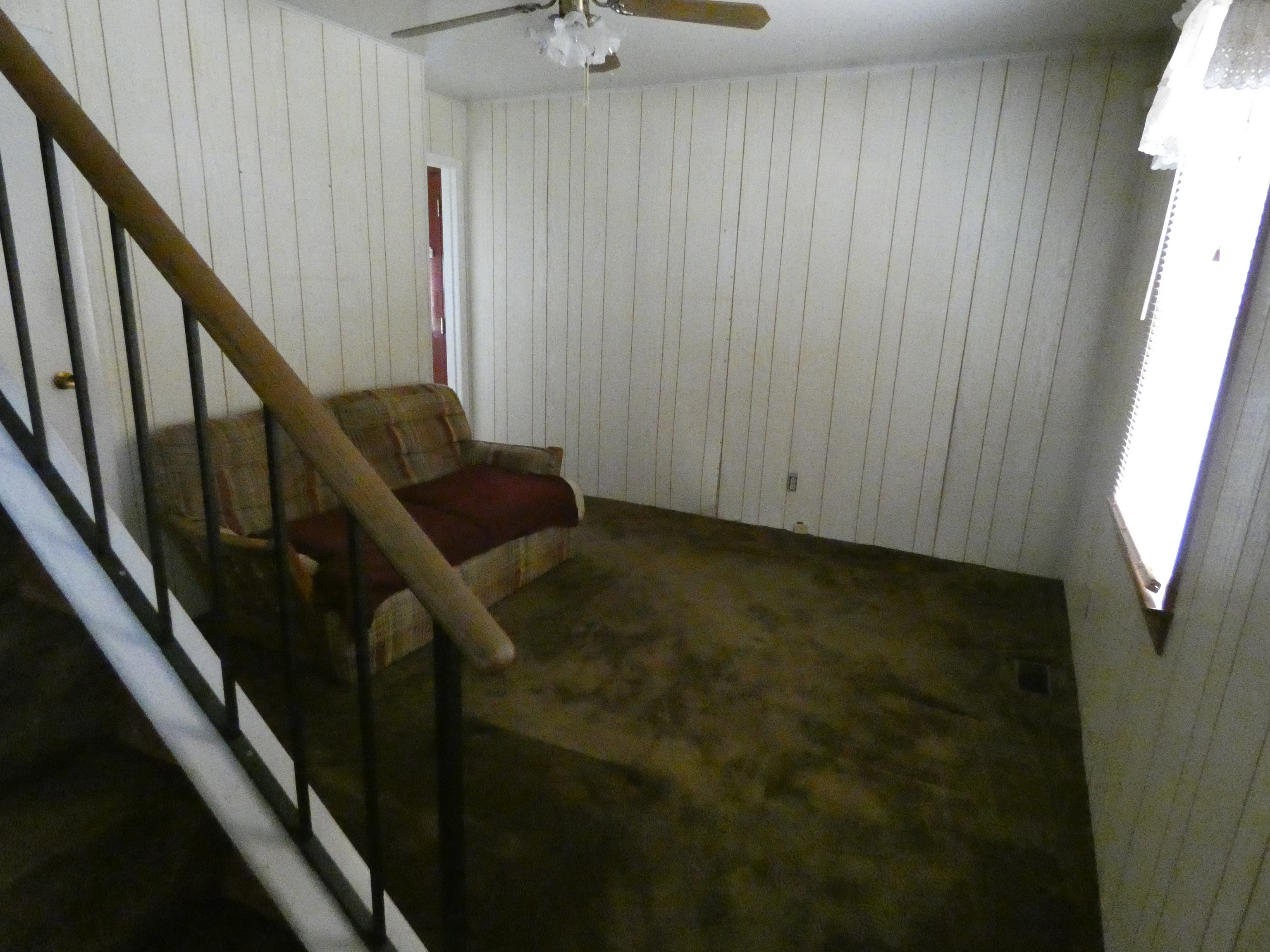 8821 Frontenac Road Indianapolis, IN 46226 - Photo 7 of 32