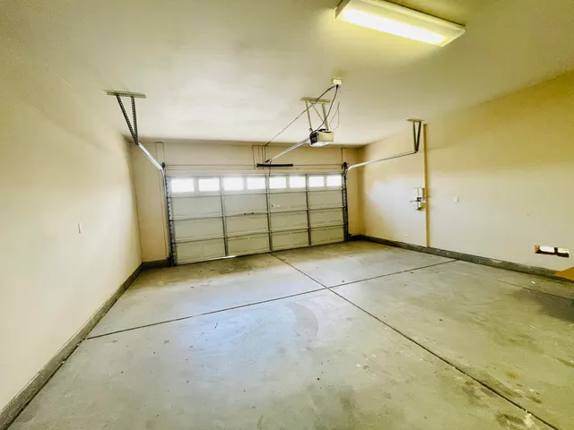 $2,900 | 82098 Travolta Avenue, Indio, CA 92201