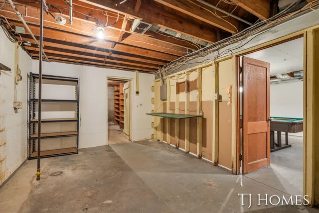 $264,900 | 8966 Holton-Duck Lake Road, Holton, MI 49425